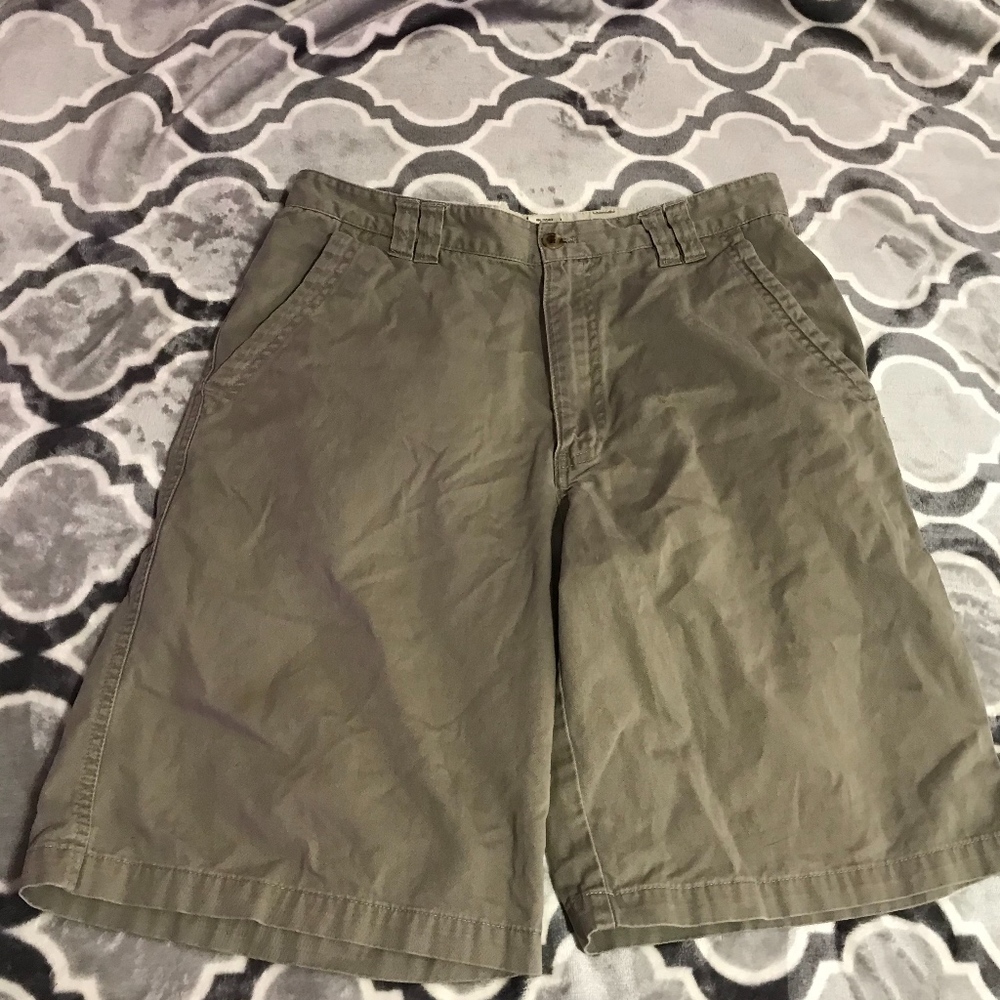 Van Heusen Mens shorts size 30